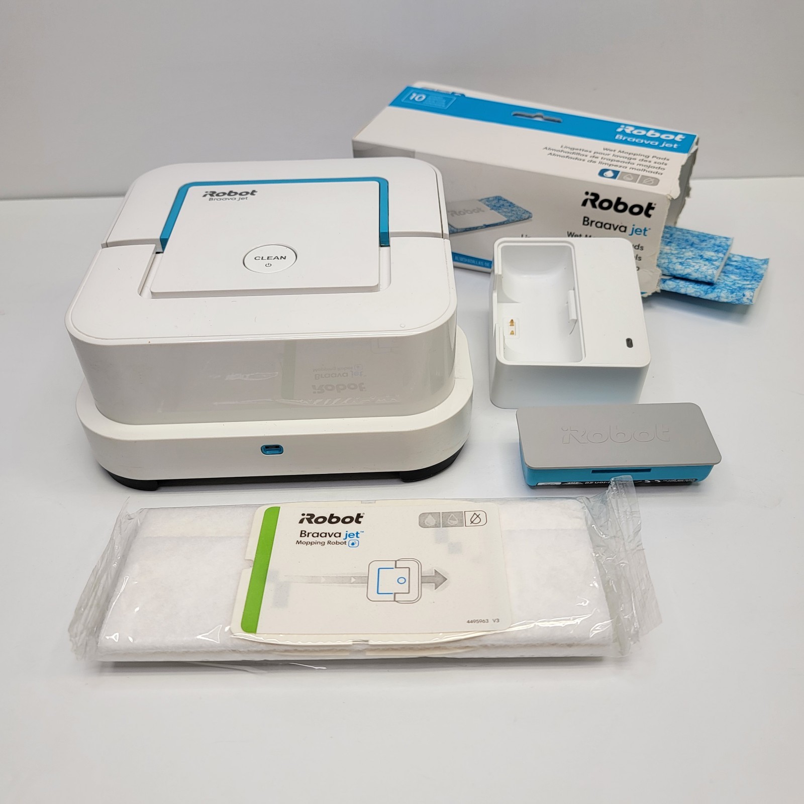 NICE – iRobot Braava Jet 240 Robot Mop Wet/Damp/Dry WITH Pads Battery & Charger