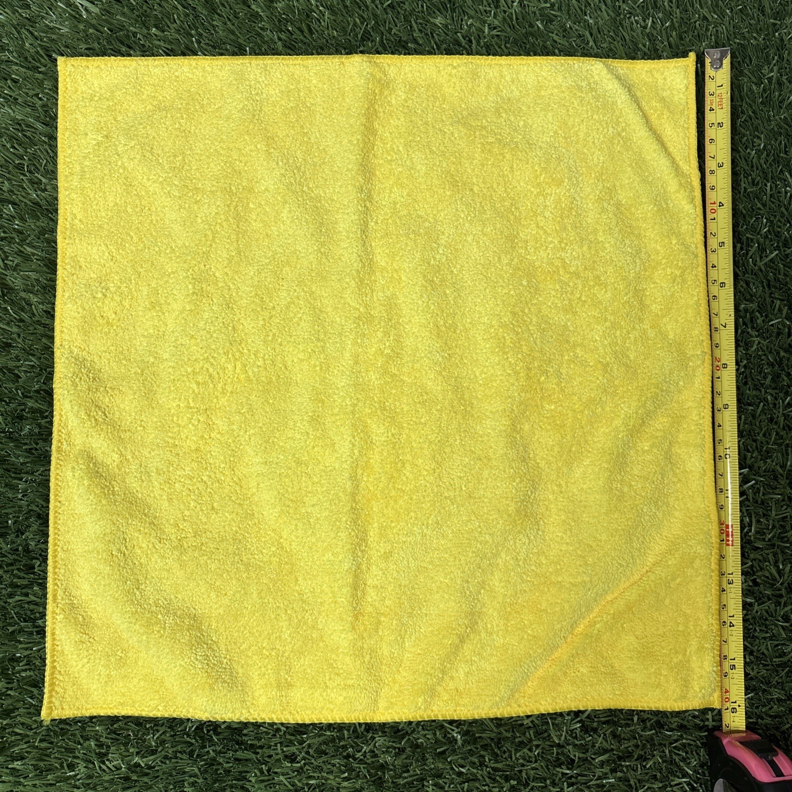 KIRKLAND SIGNATURE Microfiber Towels 16″ x 16″ 12 PCS for car & cleaning (New)