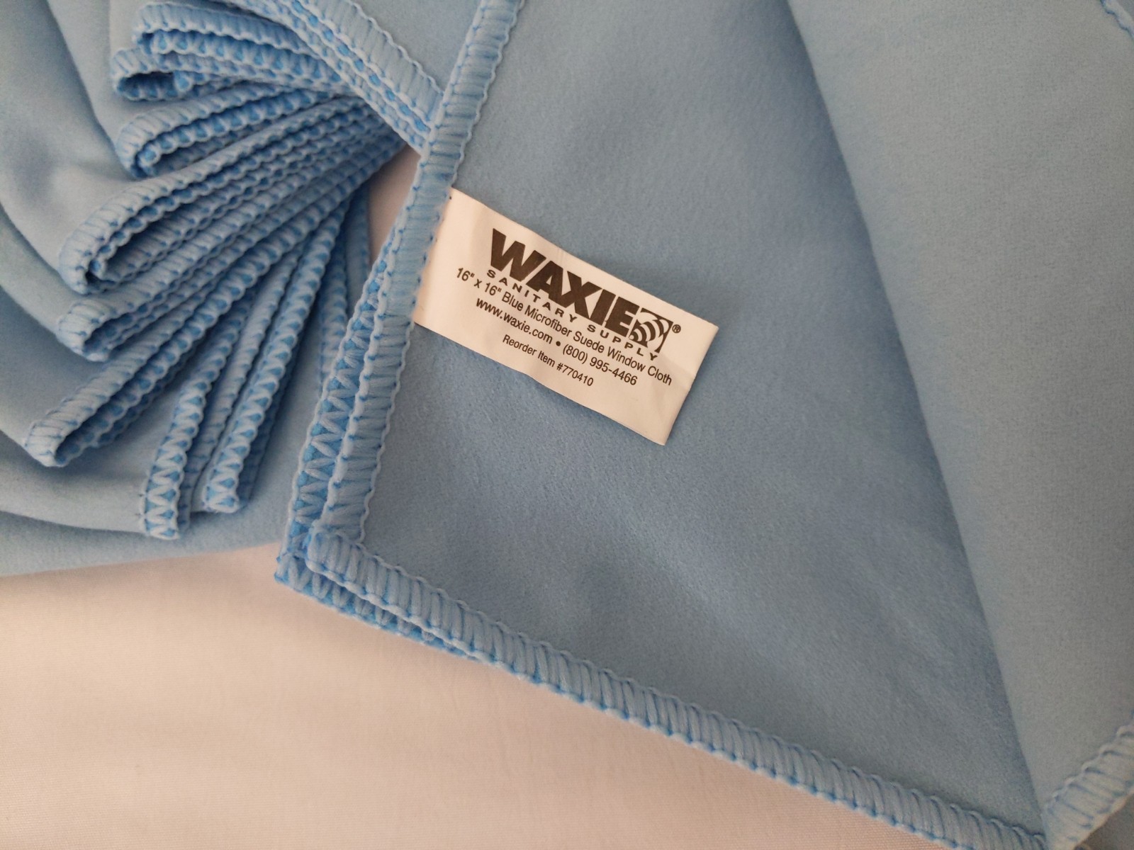 Waxie Blue Microfiber Suede Window Cloth 11 Pcs 16″ X 16″ 770410 Square