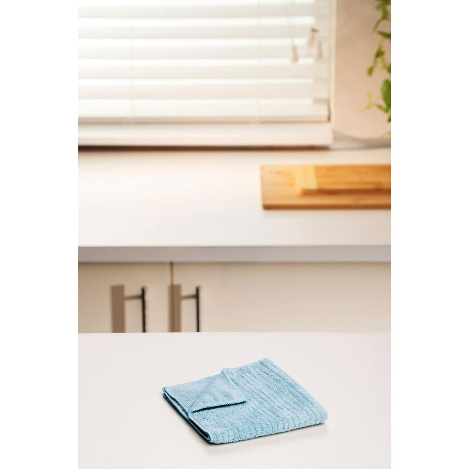 Scotch-Brite 9026-WC Microfiber Non-Scratch Dusting Cloth 12 W x 14 L in.