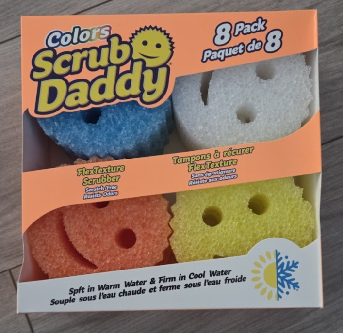NIB Scrub Daddy Scratch Free Sponges for Dishes & Home Variety Pack 8 Count