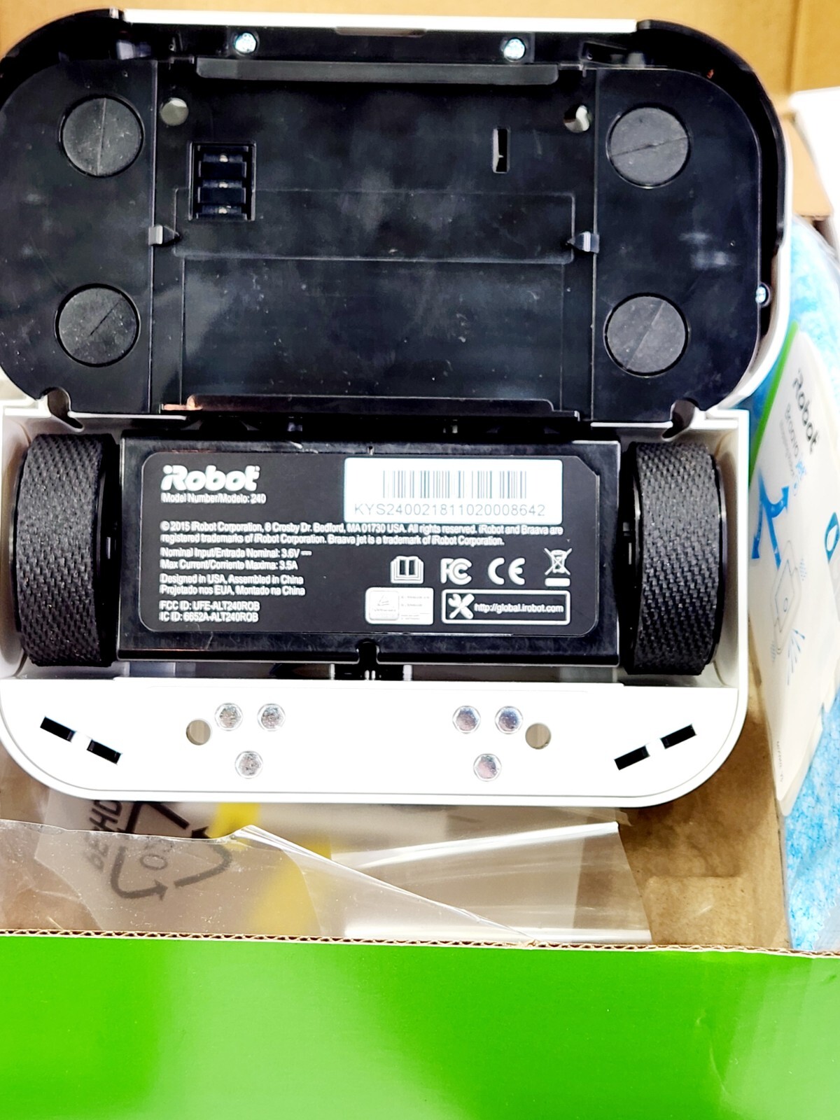 iRobot Braava Jet 240 Robot With Mopping Pads (NO BATTERY) Read Desc.