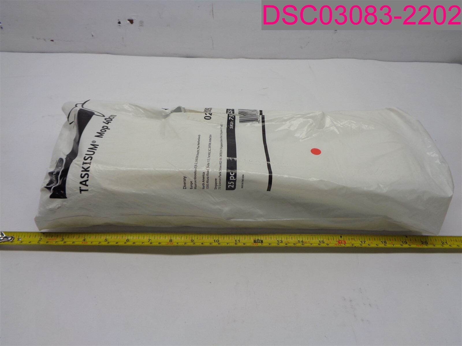 QTY=175 (7 Bags of 25); Diversey Taskisum Mop Pads 40cm. 7523512