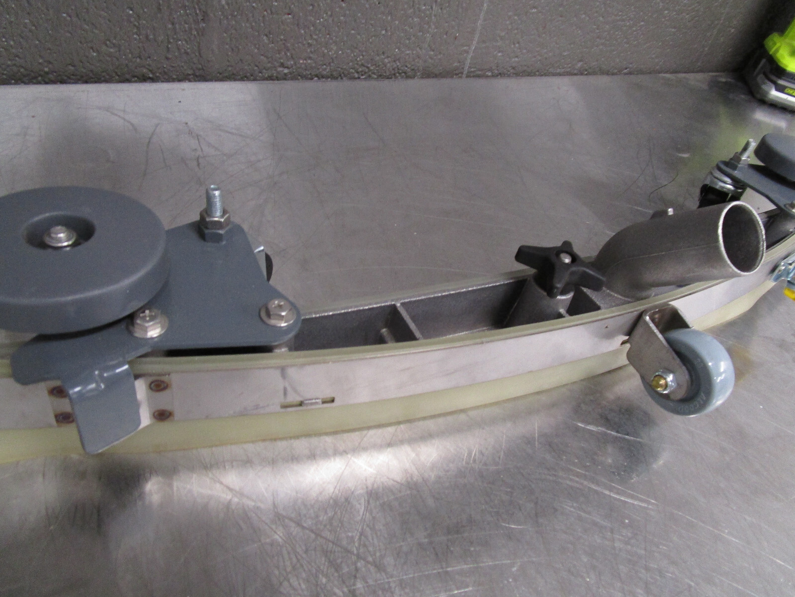 New 27 Inch Rubber Squeegee Blade Kit Assembly For Floor Scrubber Machine