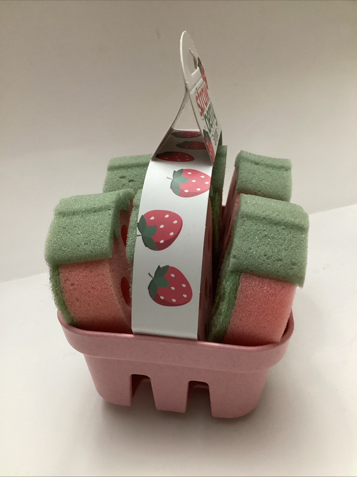 Joie Strawberry Sponges 6 pc Pink Green Valentines