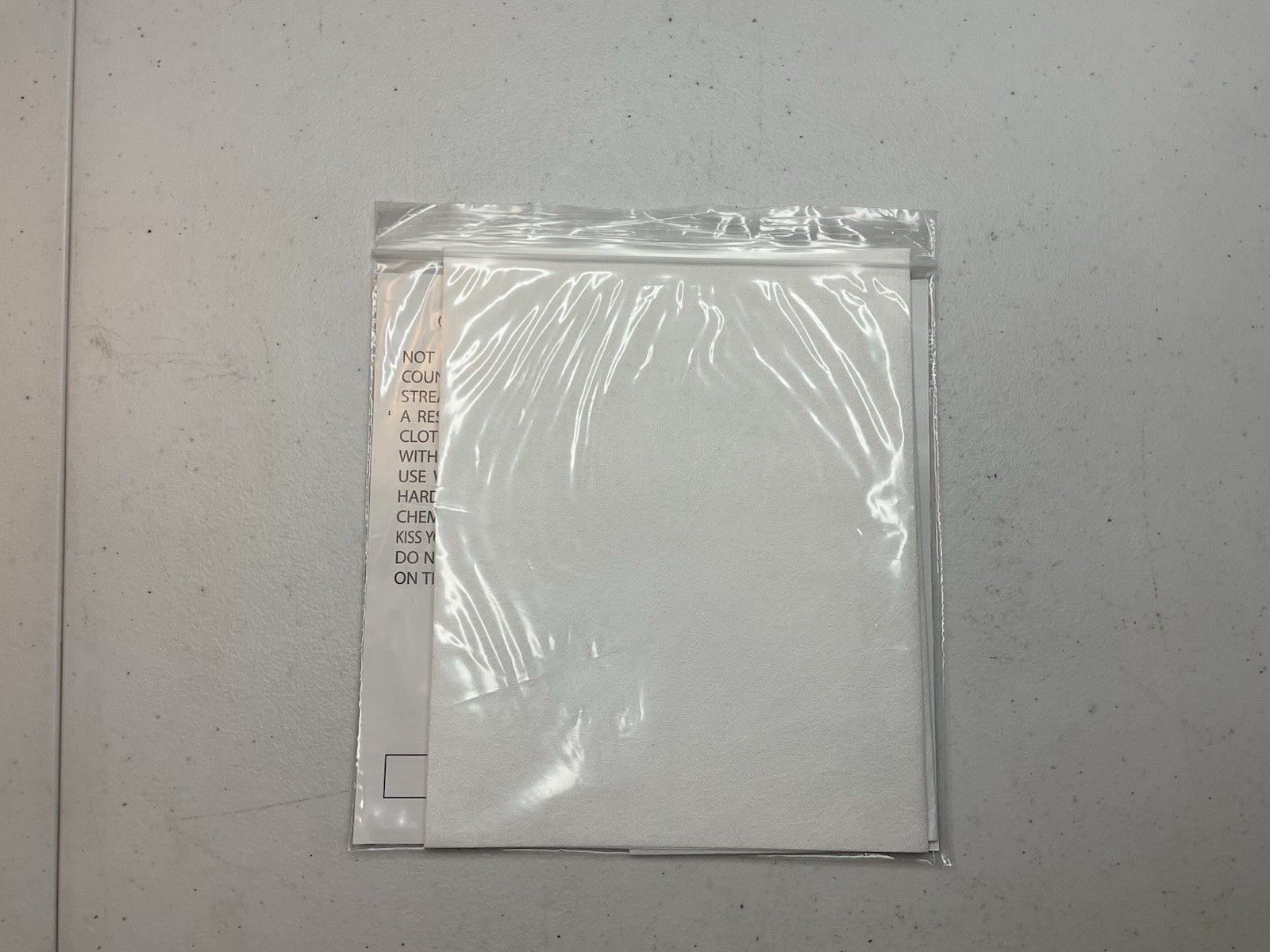 Zezo Fiber Miracle Cleaning and Polishing Cloth By Kaywos