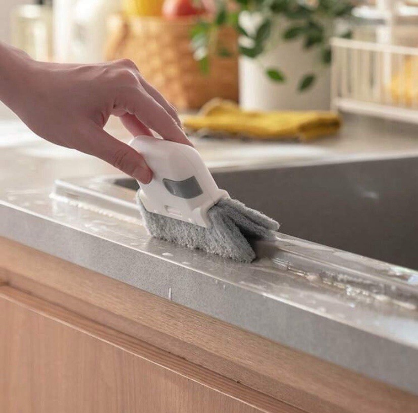 Easily Clean Small Gaps And Frame With The Universal Window Track Cleaning Brush
