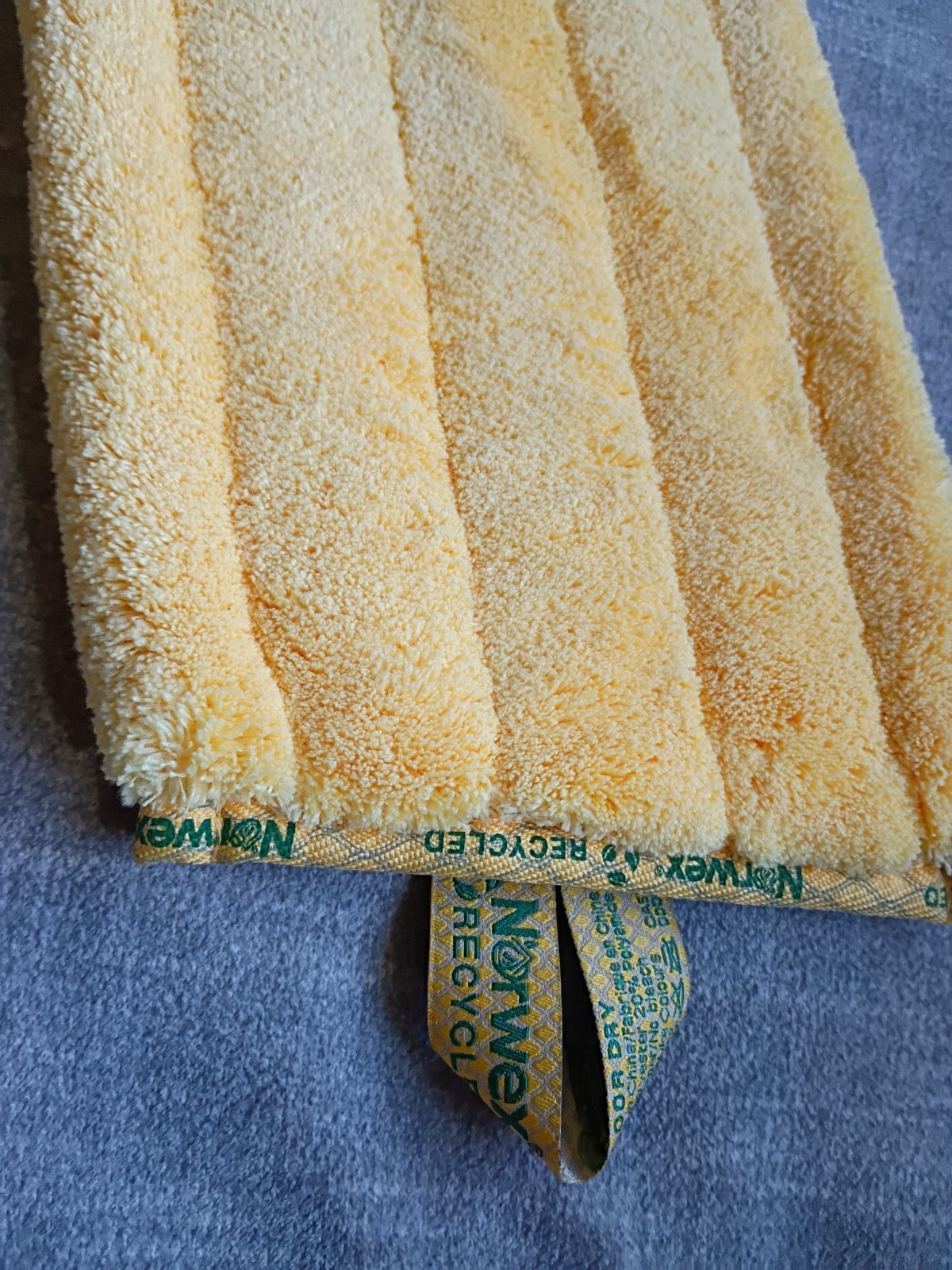 Norwex Dry Superior Mop Pad LARGE Yellow