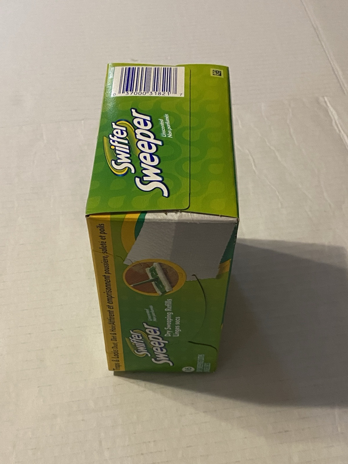 Swifter Dry Sweeper Refills 16 unscented cloths NEW