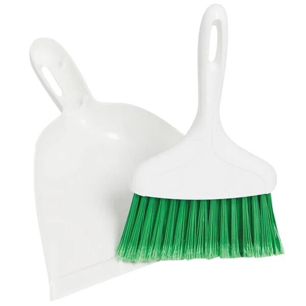 Libman 10 in. Whisk Broom and Dust Pan Set