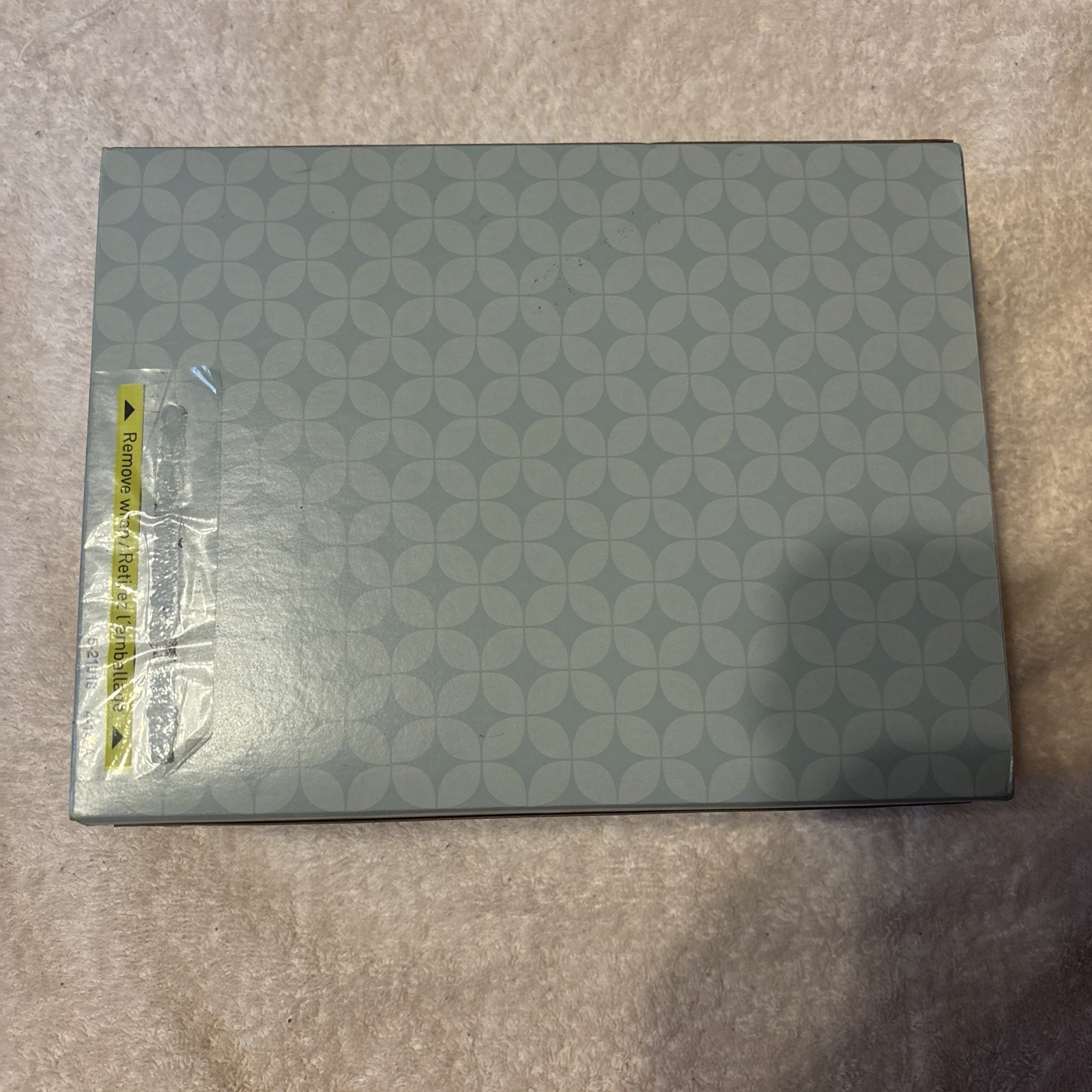 NIB Kleenex Hand Towels 60-1 Ply White/disposable/thick/Absorbent/Single Use/hou