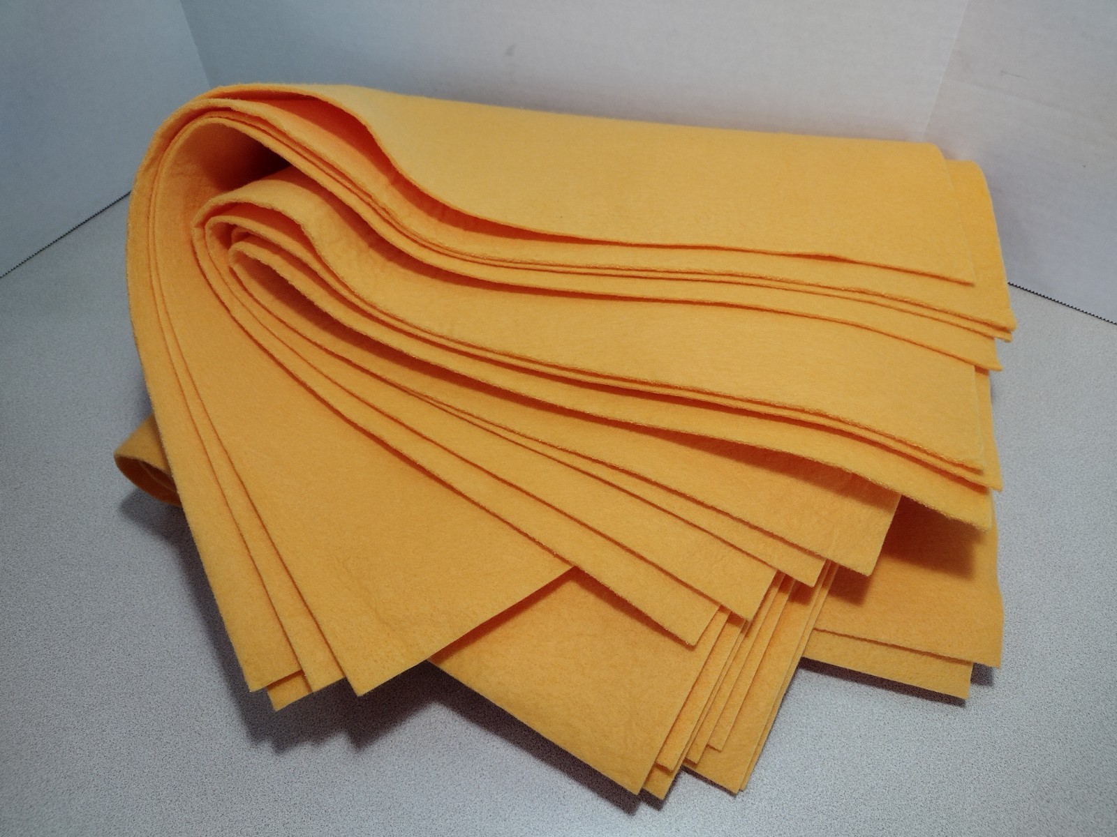 8 Chachlili Shammy’s Made in Germany 20 x 28 Orange Open Box