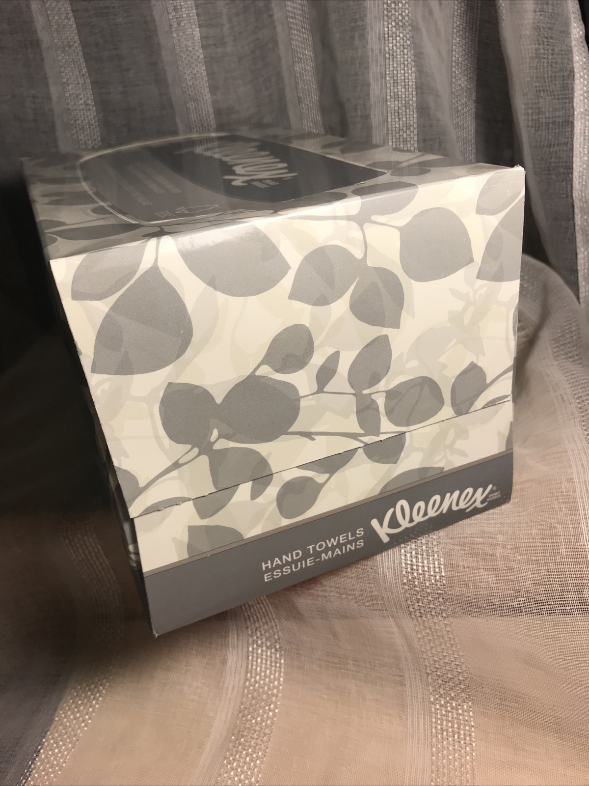 Kleenex Hand Towels POP-UP Disposable 9 x 10.5 Hygienic Paper Towel 120/Box NEW