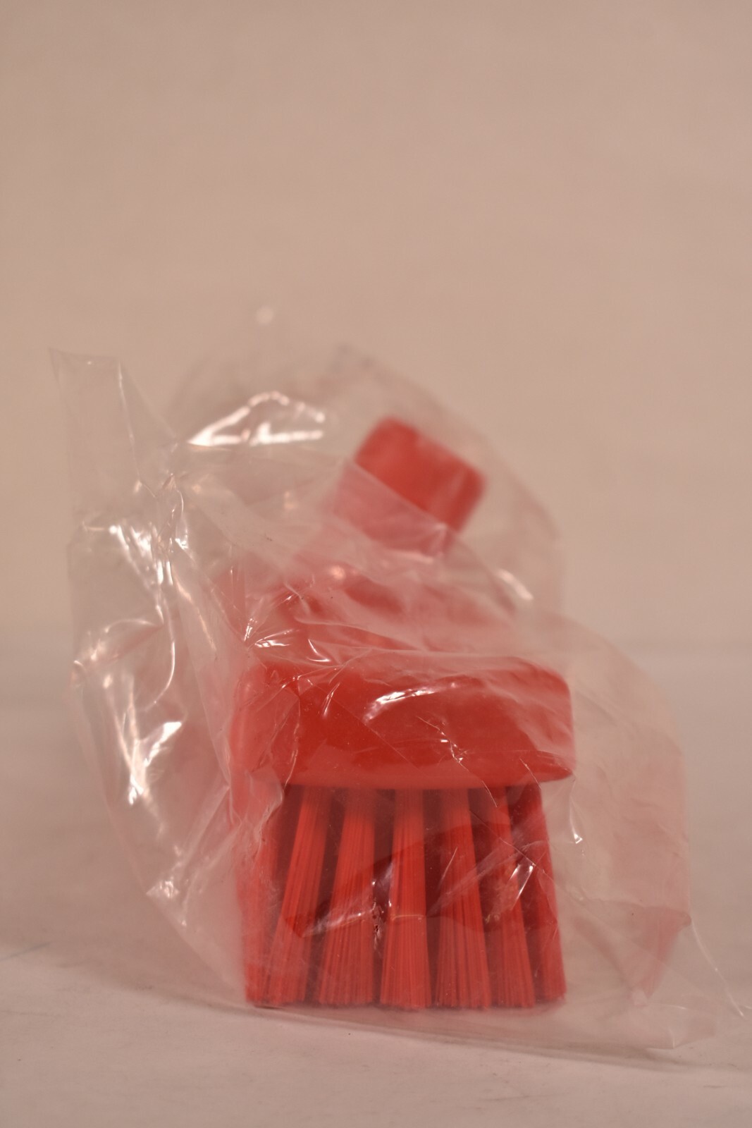 Vikan 70604 12″ Deck Wall Scrub Stiff Red Polyester Replacement Brush Head