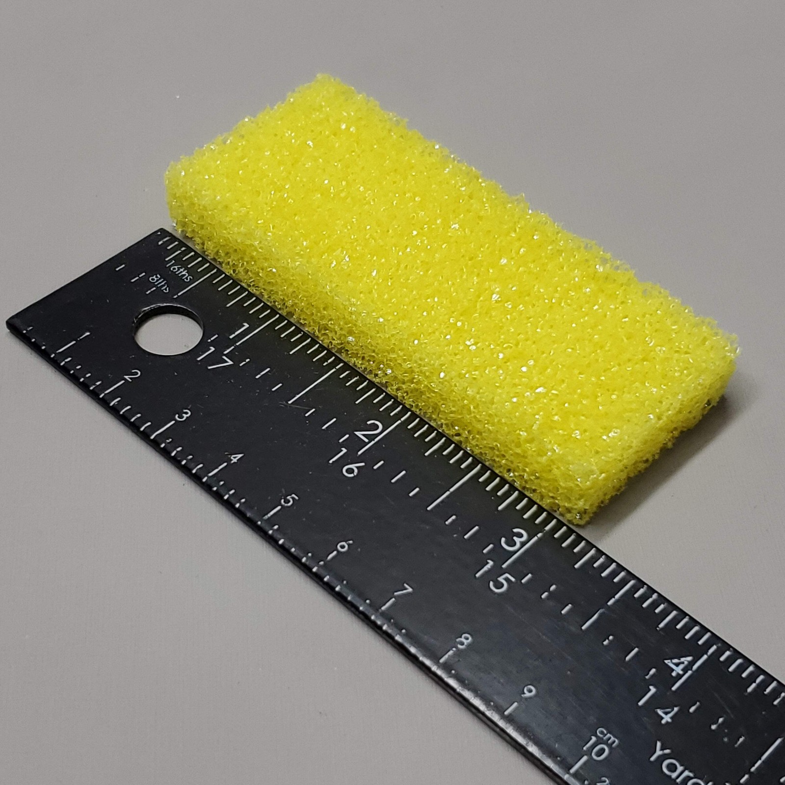 KARA Disposable Pumice Coarse Scrub Pads Yellow 8×3.5×1.2 CM 1600 PCS (New)