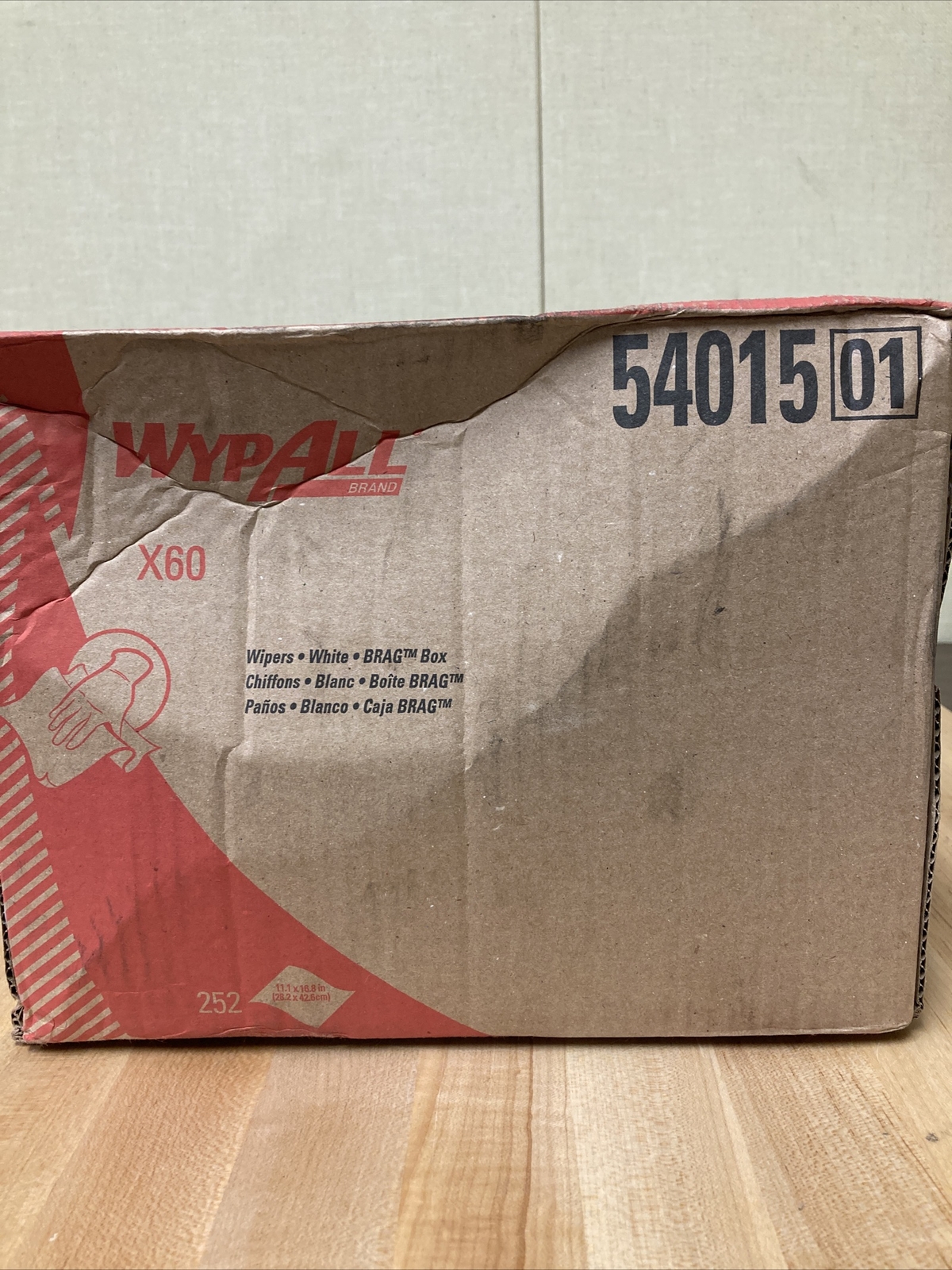 WypAll X60 Center-Pull 1-Ply Cloth Paper Towels 252/Box (54015) 24388095
