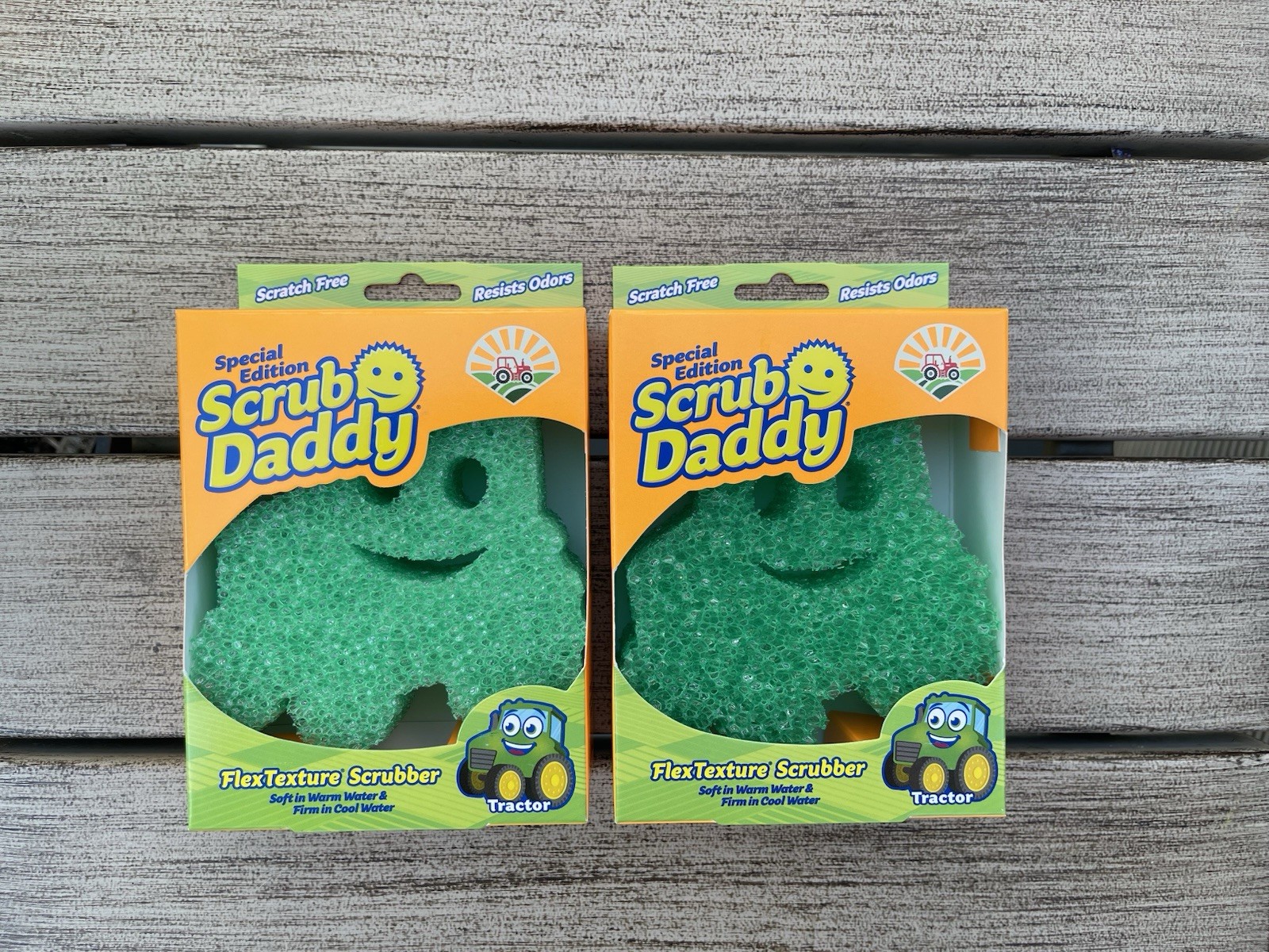 NEW 2 Pack – Scrub Daddy Tractor Farmhand Sponge, Special Edition Limited Green