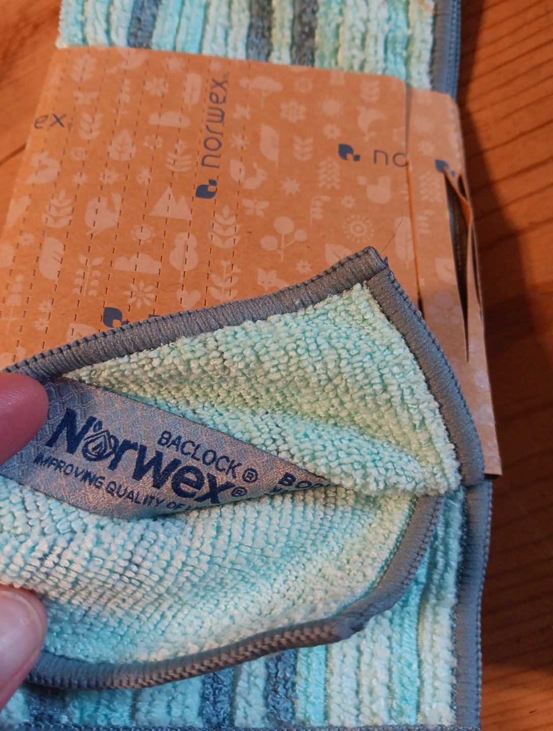NORWEX Grab-N-Go Wristlet Travel Set Pouch 3 Pack Stripe Cloth Wipes Diaper Bag