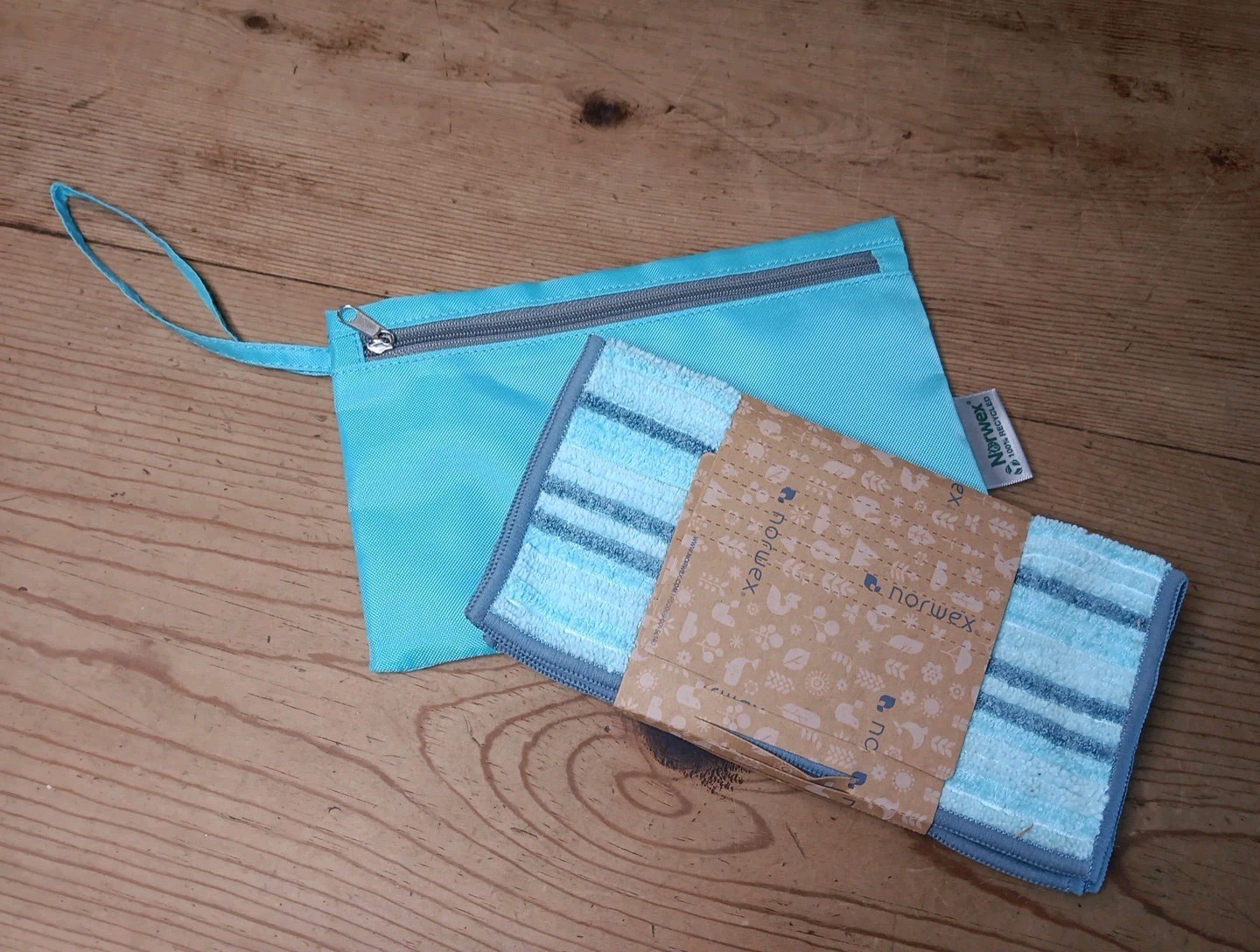 NORWEX Grab-N-Go Wristlet Travel Set Pouch 3 Pack Stripe Cloth Wipes Diaper Bag