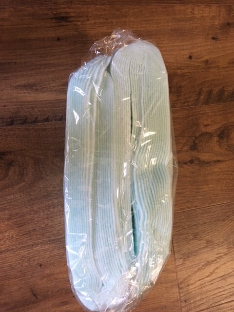 Diversey Microfiber Disposable Mop Pads 25 Count–See Description