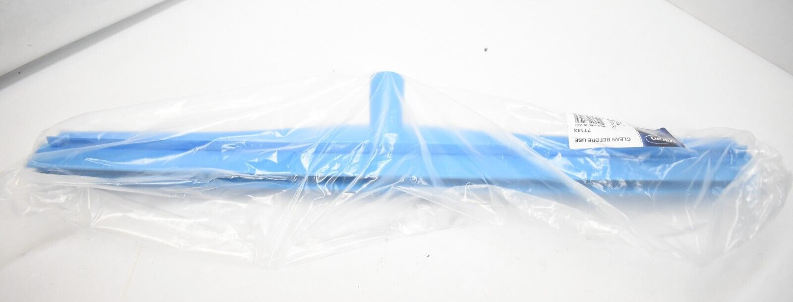 Vikan 77143 24″ Single Blade Ultra Hygiene Floor Squeegee Head Blue Replacement