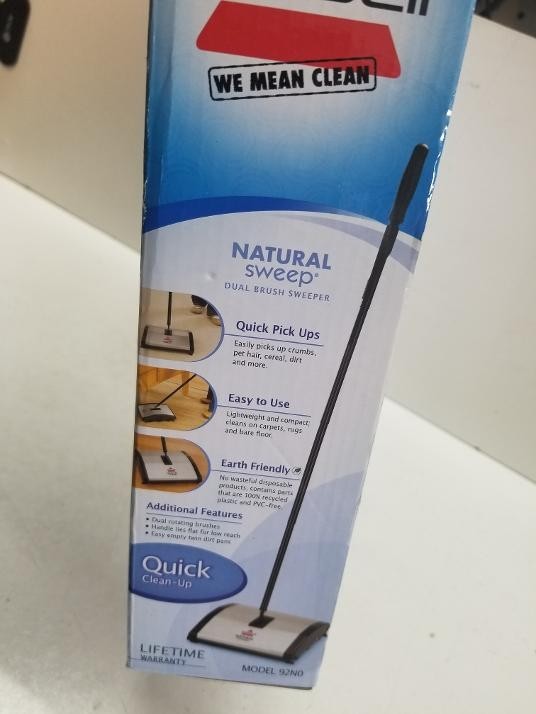 Bissell Natural Sweep Carpet & Floor Manual Light Sweeper Dual Rotating Brushes