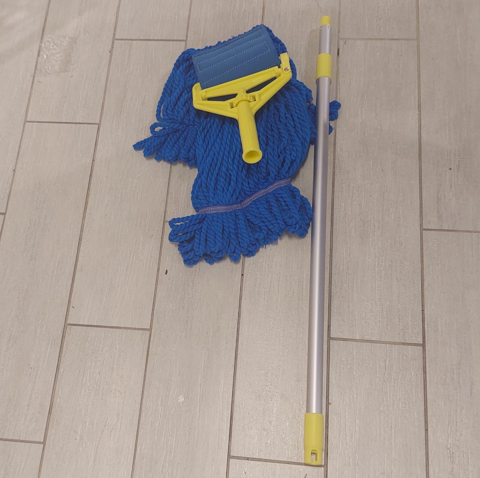Simpli Magic Commercial Grade Microfiber Looped Mop Extendable Pole Aluminum