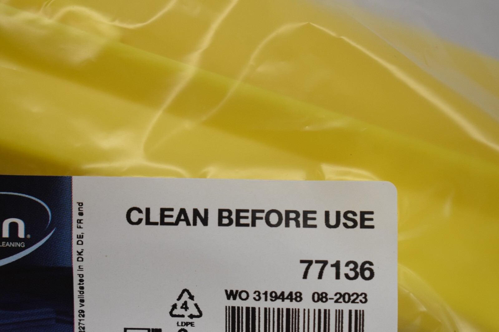 Vikan 77136 20″ Double Blade Ultra Hygiene Floor Squeegee Head Yellow Single