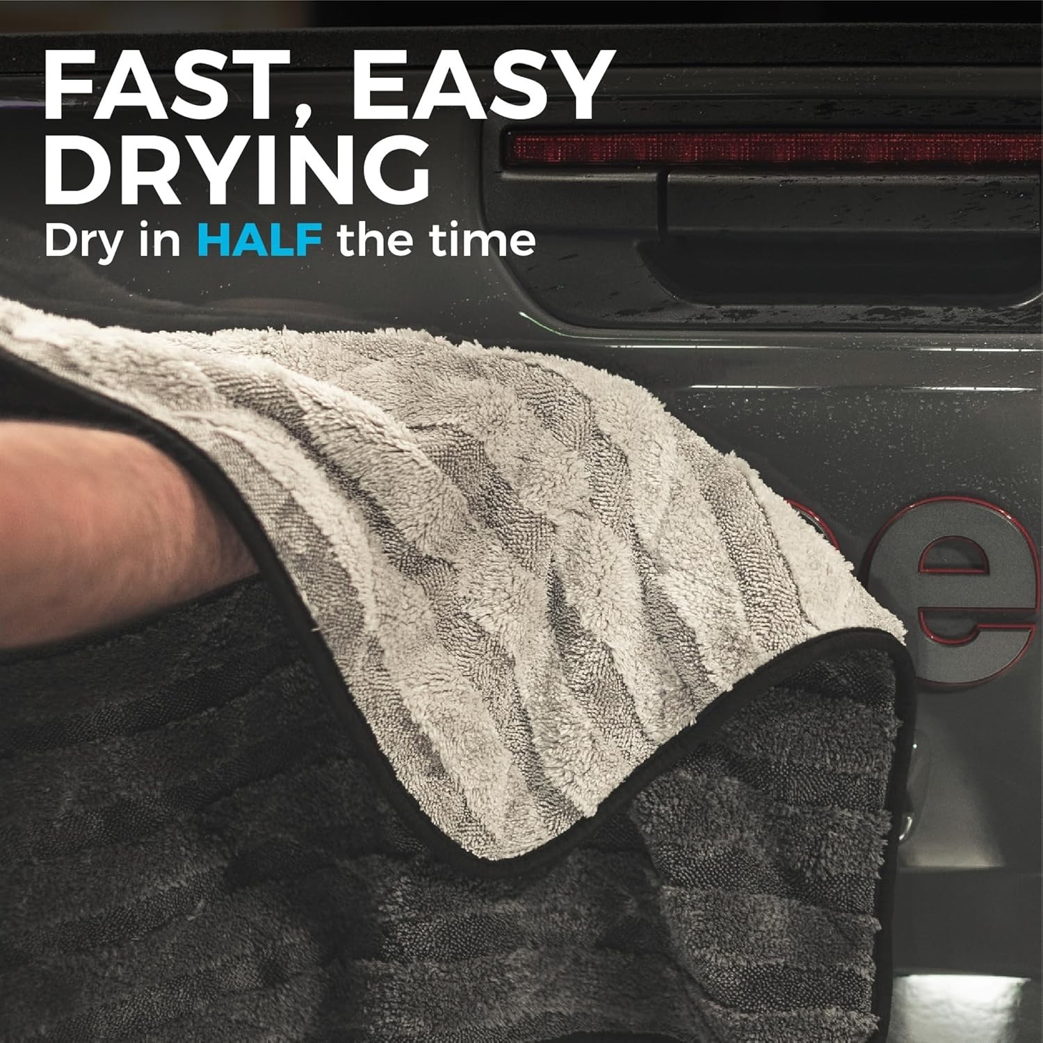 Gauntlet Ultra-Absorbent Car Drying Towel – 20×30 Inches, 900 GSM, Paint-Safe