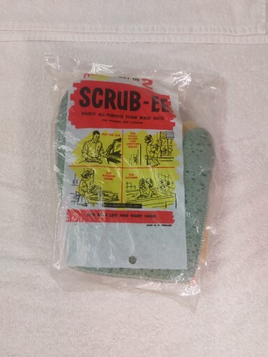 Scrub-ee Handy All-Purpose Foam Wash Mitts Vintage Kitchen Made In Germany F-S