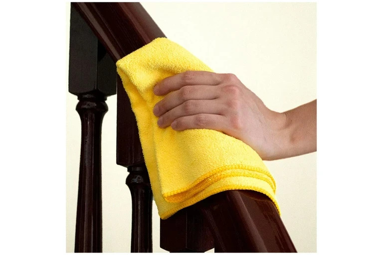 Kirkland Signature Ultra Plush Microfiber Towel, Yellow, 16 in x 16 in, 36-Count