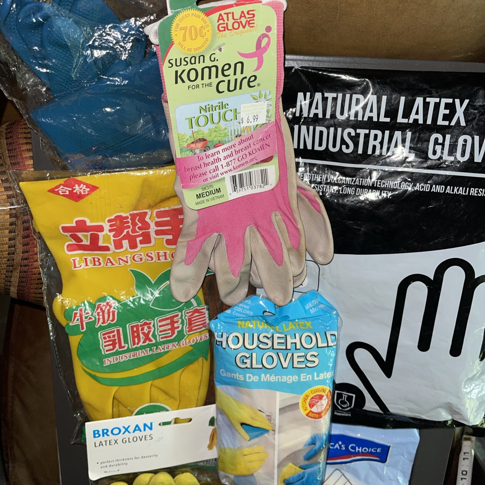 8x House cleaning gloves Housecleaning Painting Reusable Heavy Duty 8 Pairs NEW