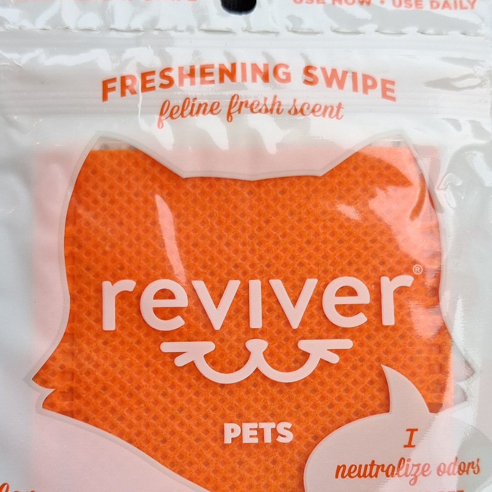 Reviver Reusable Odor Removal Clothing Swipe Multicolor Fresh Scent Safe