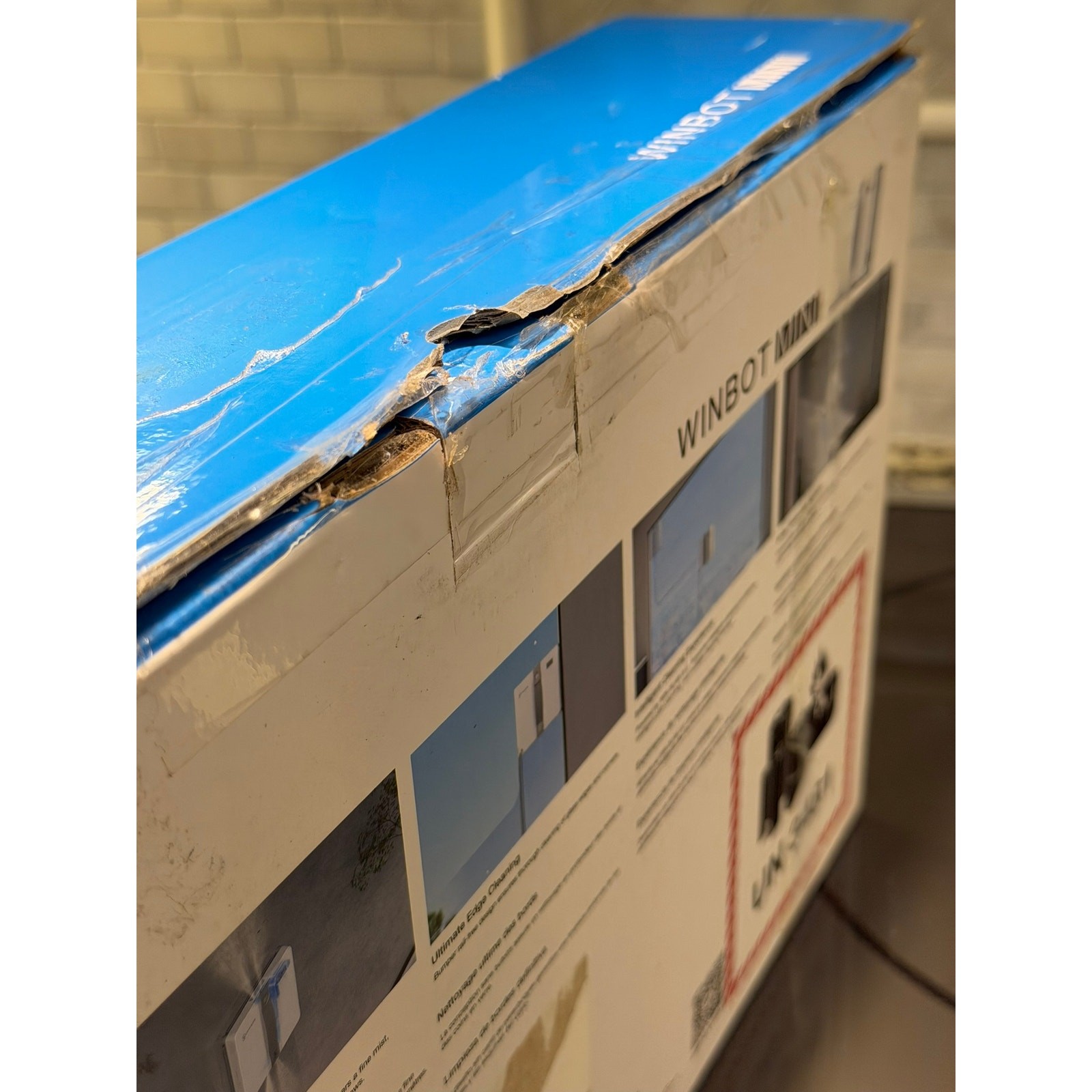 Ecovacs WINBOT Mini WG841-01 Robotic Window Cleaner Box Tested Open Original Box