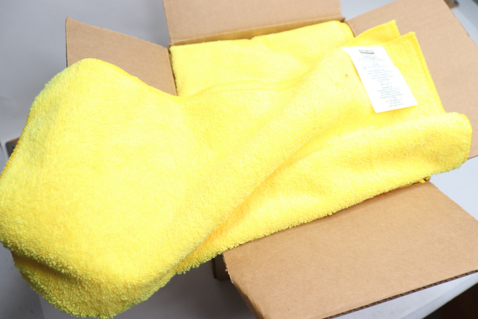 (20-Pk) Kirkland Signature Ultra High Pile Premium Microfiber Towels Yellow