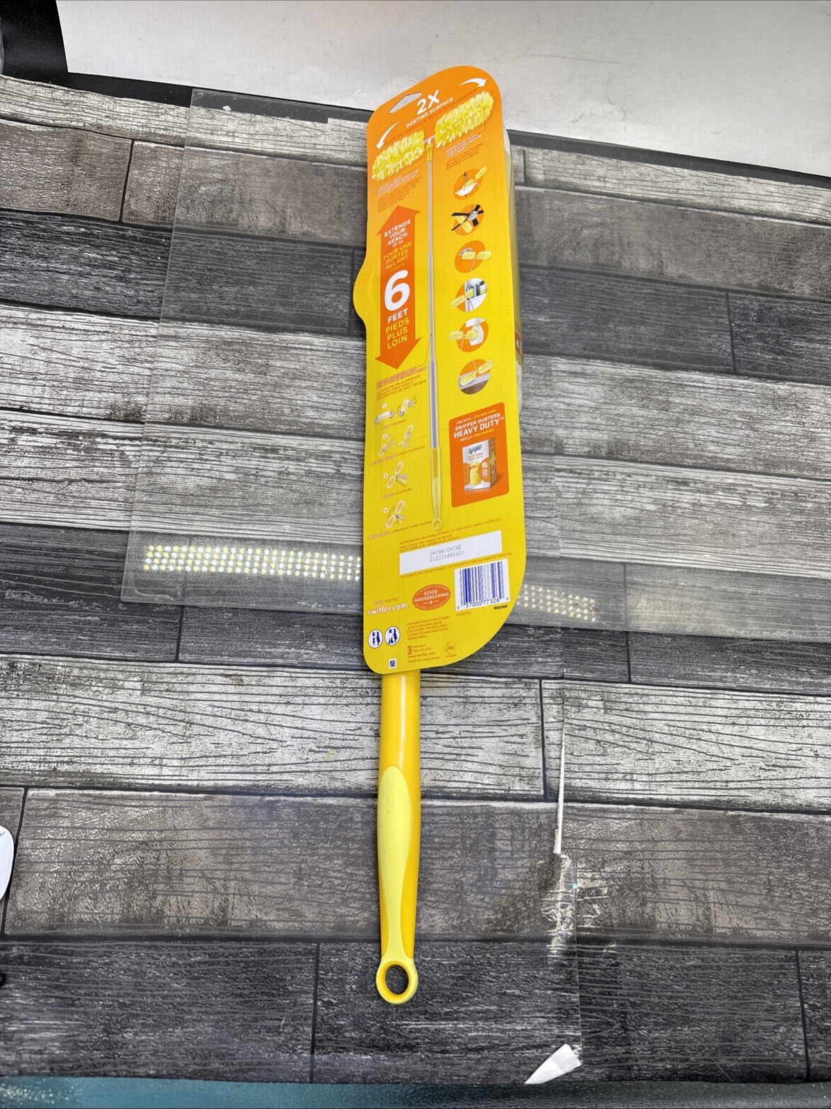 Swiffer Heavy Duty 6’ Extendable Handle Dusting Kit + 4 Duster Refill {E6}