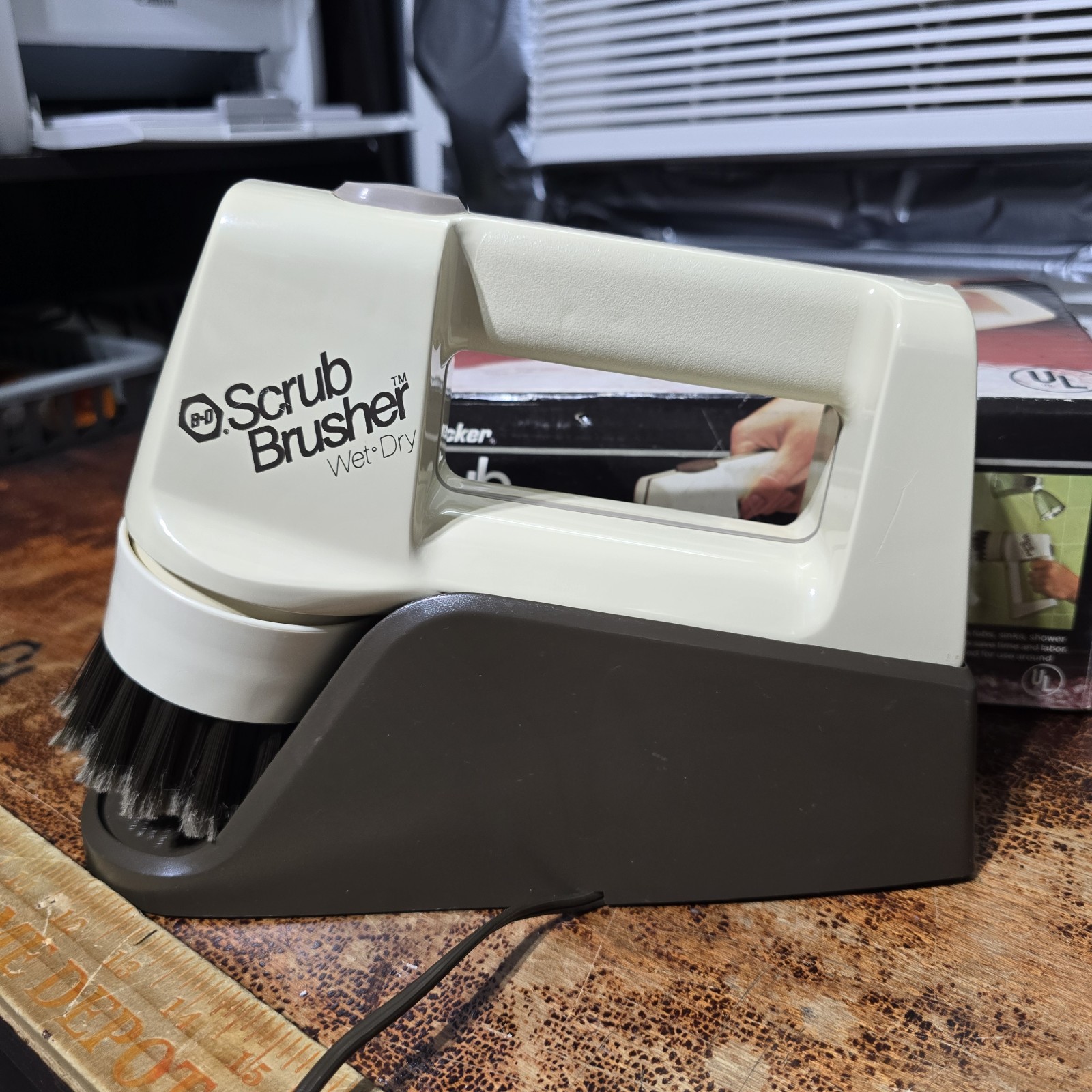 Black & Decker Scrub Brush