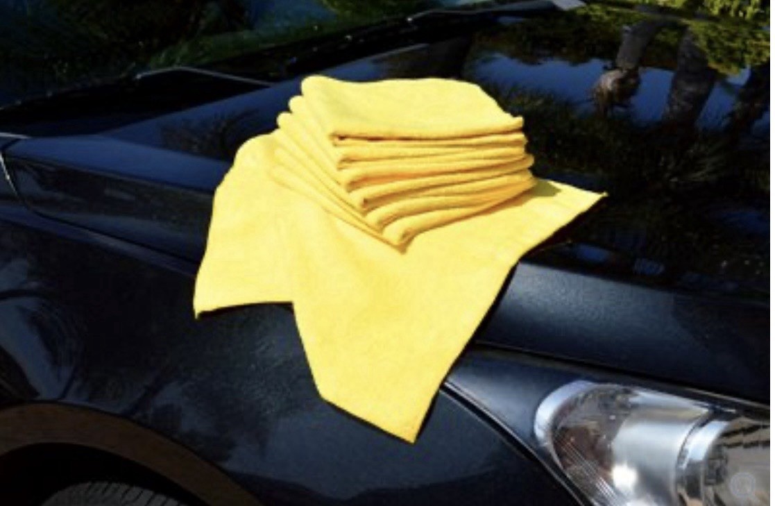12 Pcs Kirkland Signature Yellow Microfiber Towels 16″ x 16″ for car & cleaning