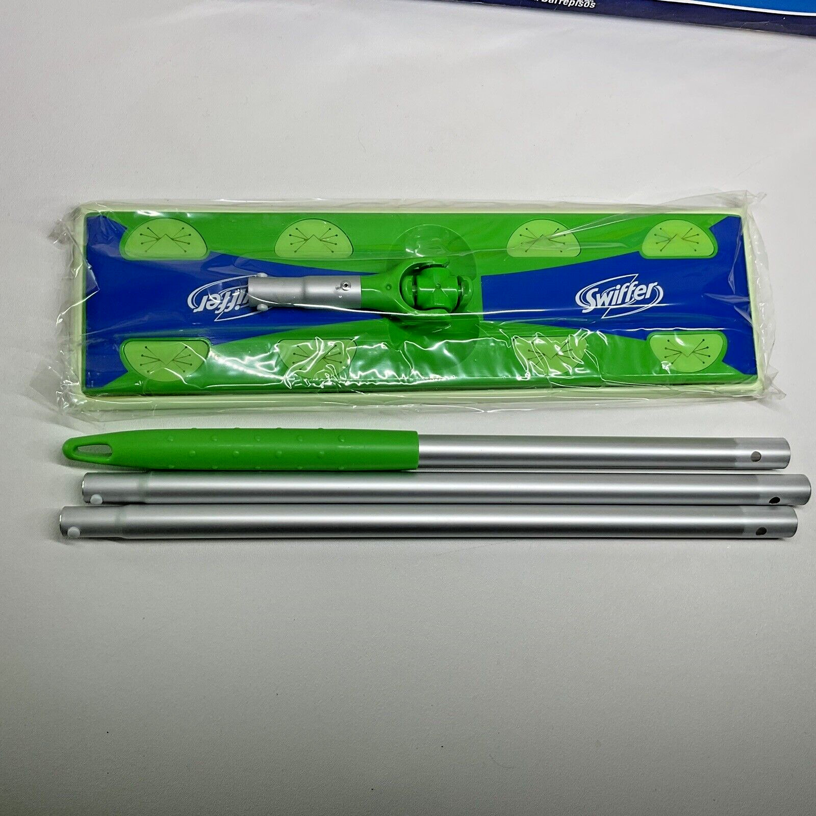 Swiffer Professional Max Sweeper Mop – Green/Silver Aluminum Implement RARE NOS.