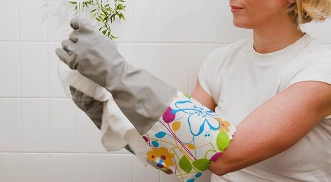 2 PAIRS Household Gloves Latex Free Cleaning Gloves Soft Lining Long Grip 15″