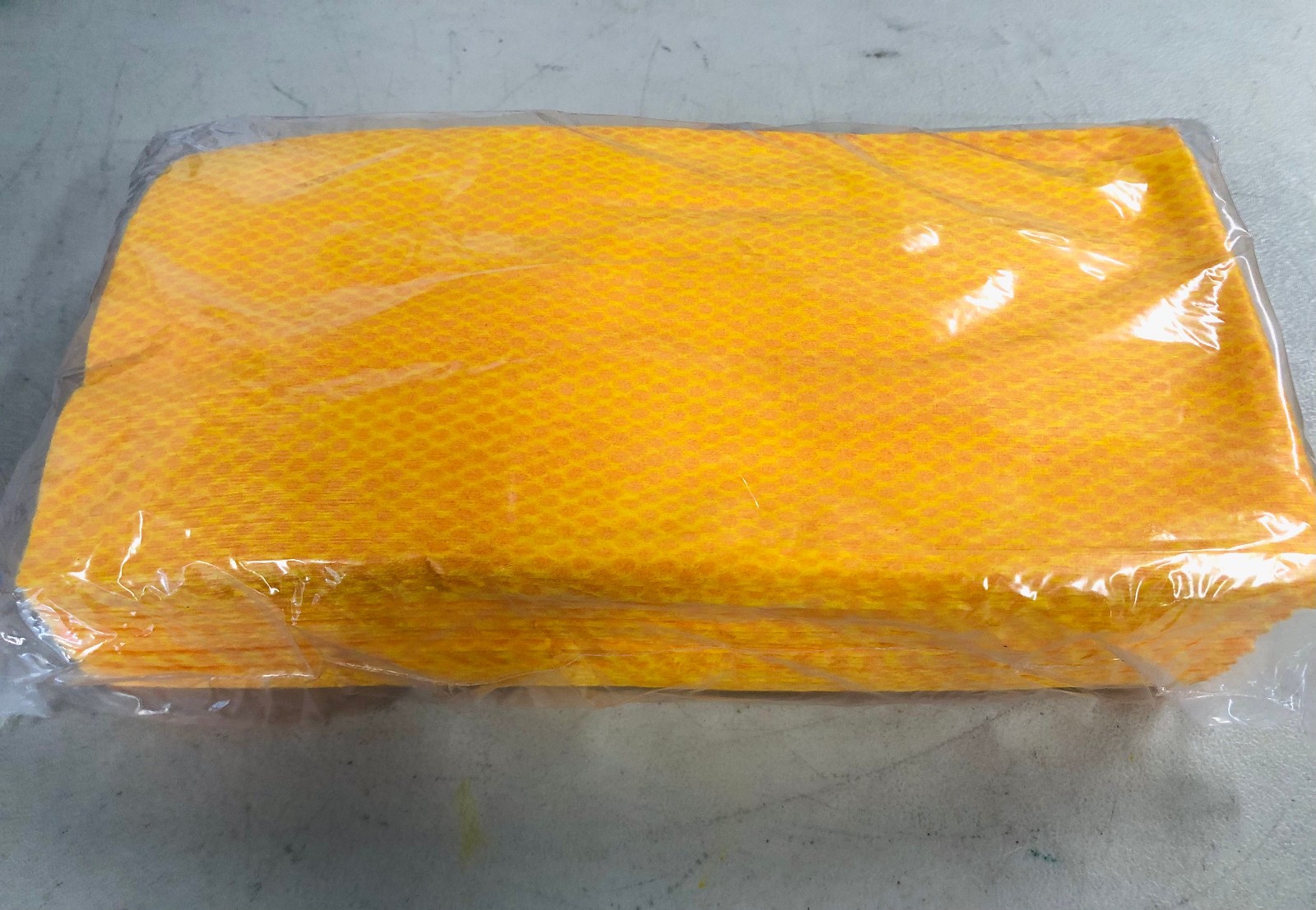 New Chicopee Stretch ‘n Dust Cloths 24×24 20 Sheets 1 Pack 0416