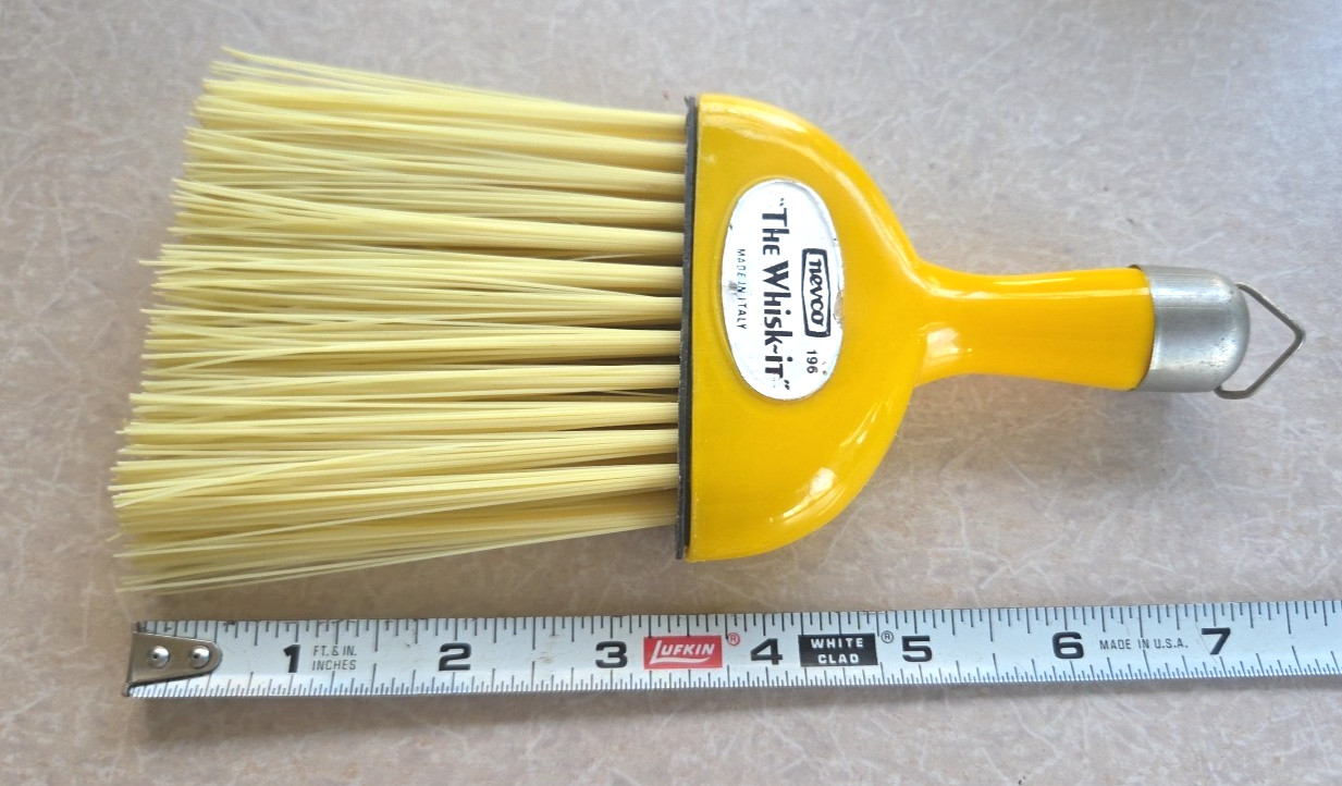 Vintage The Whisk-it Collectors 8 in. Broom by Nevco Model 196 ITALY
