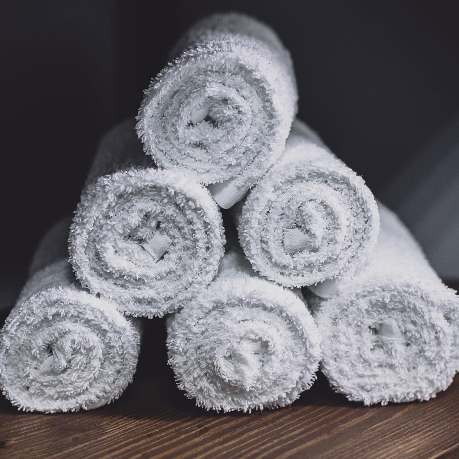 Pack of 12 White Bath Towels Bulk 20×40 Inches -100% Cotton Economy Cheap Bath