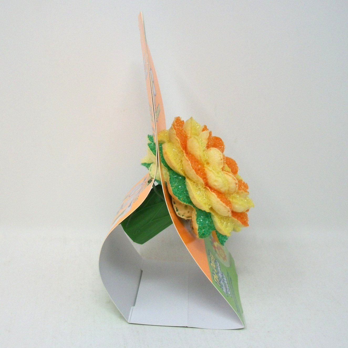One Scrub Daddy Scrub Daisy THE DAISY Dishwand System Scrubber Replacement Head