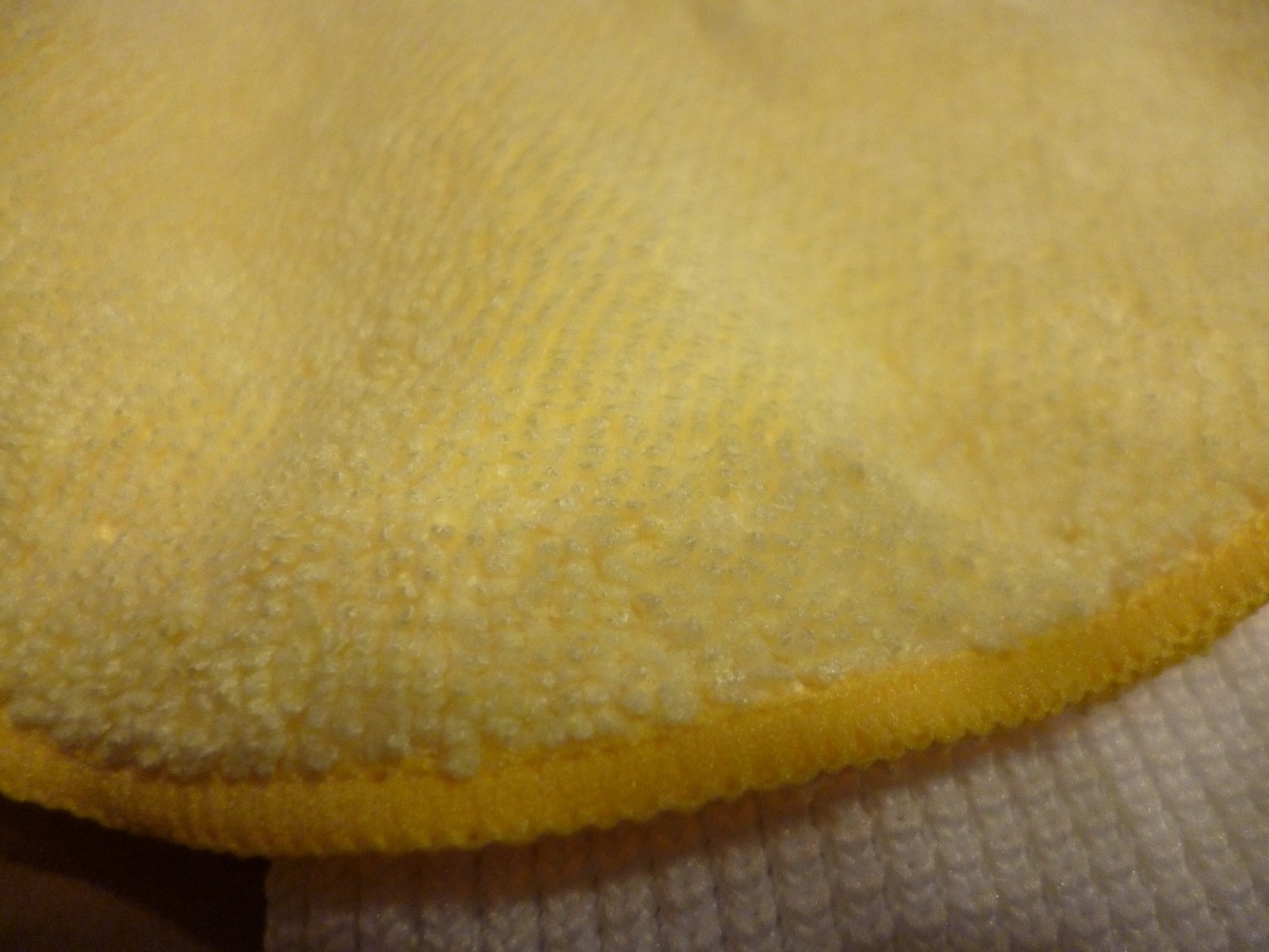 2PC. PERFECTCLEAN ULTRA MICROFIBER CLEAN & SCRUB GLOVE MITT DUST POLISH WASHING