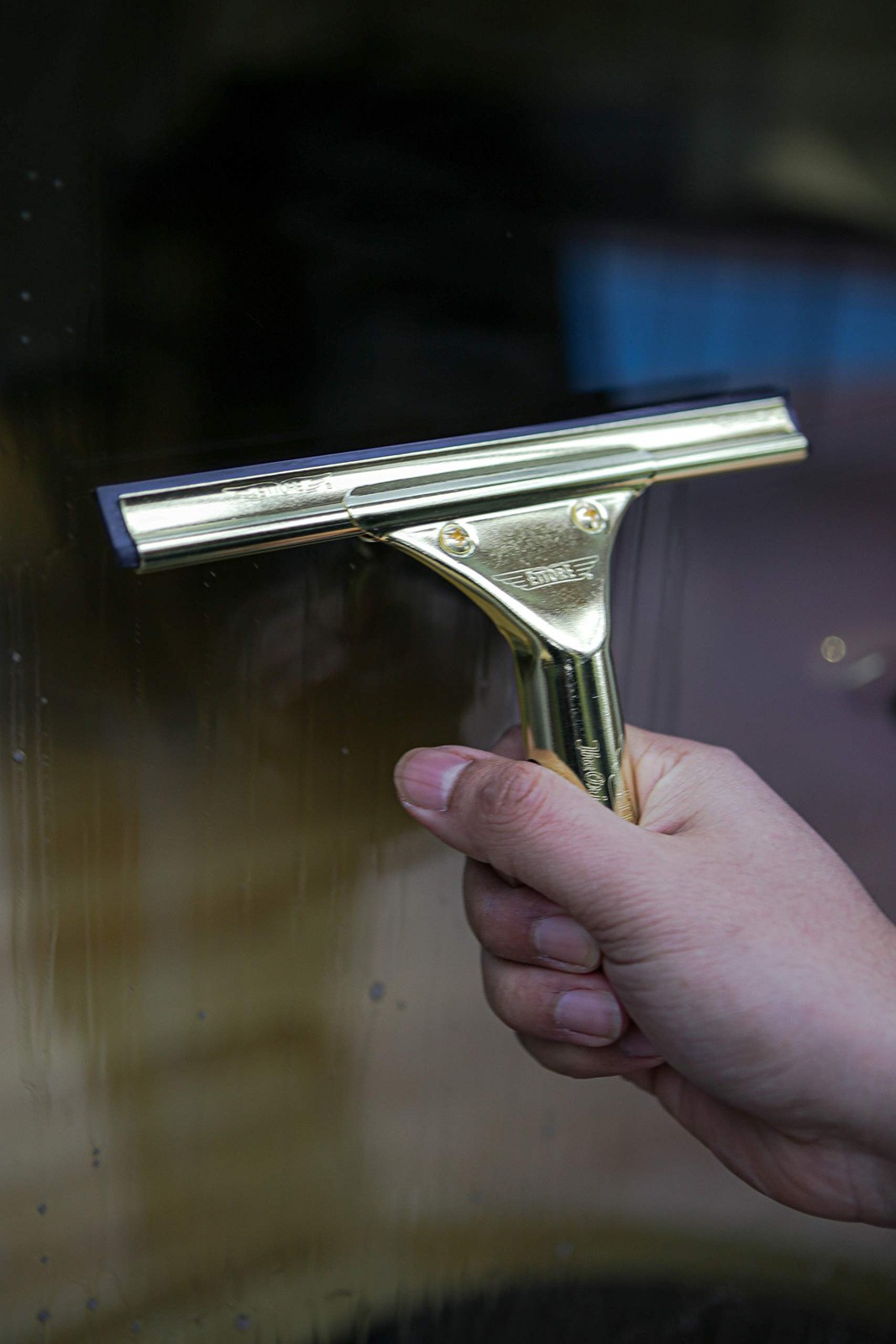 Ettore Solid Brass Squeegee, 6-Inch 6-Inch, Gold