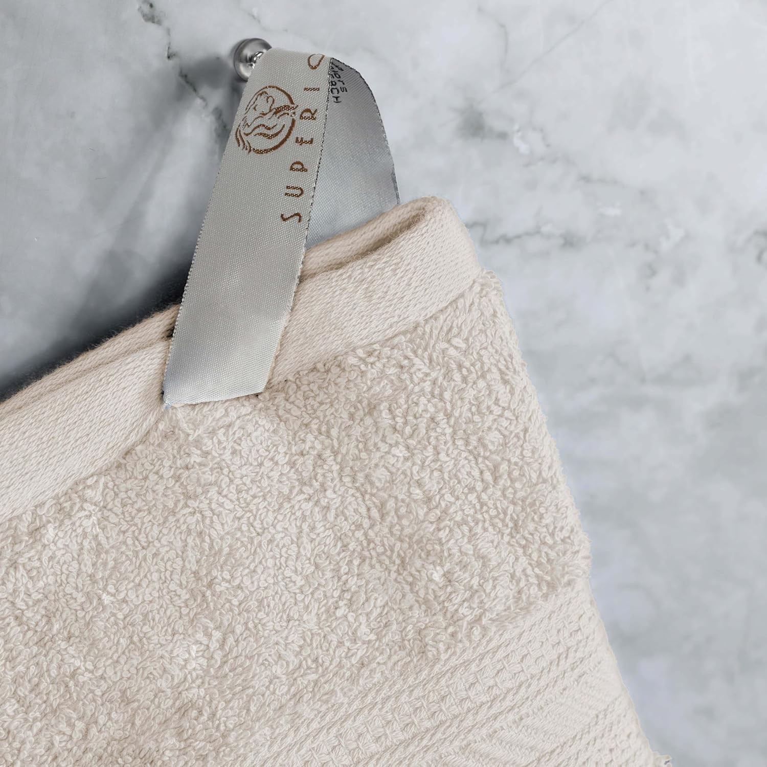 Superior 700 GSM Long Staple 100% Combed Cotton, Durable, Plush and Absorbent
