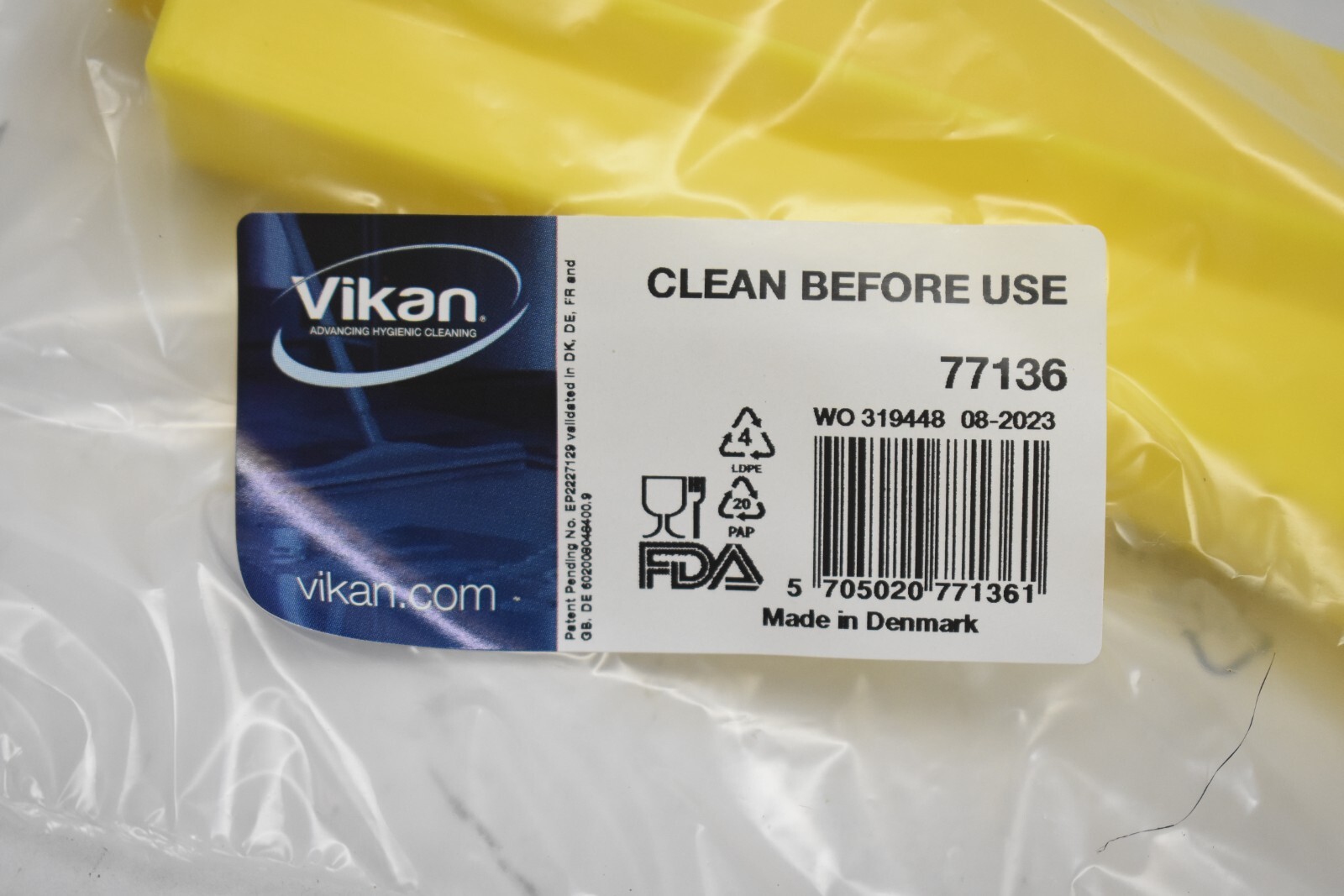 Vikan 77136 20″ Double Blade Ultra Hygiene Floor Squeegee Head Yellow Single