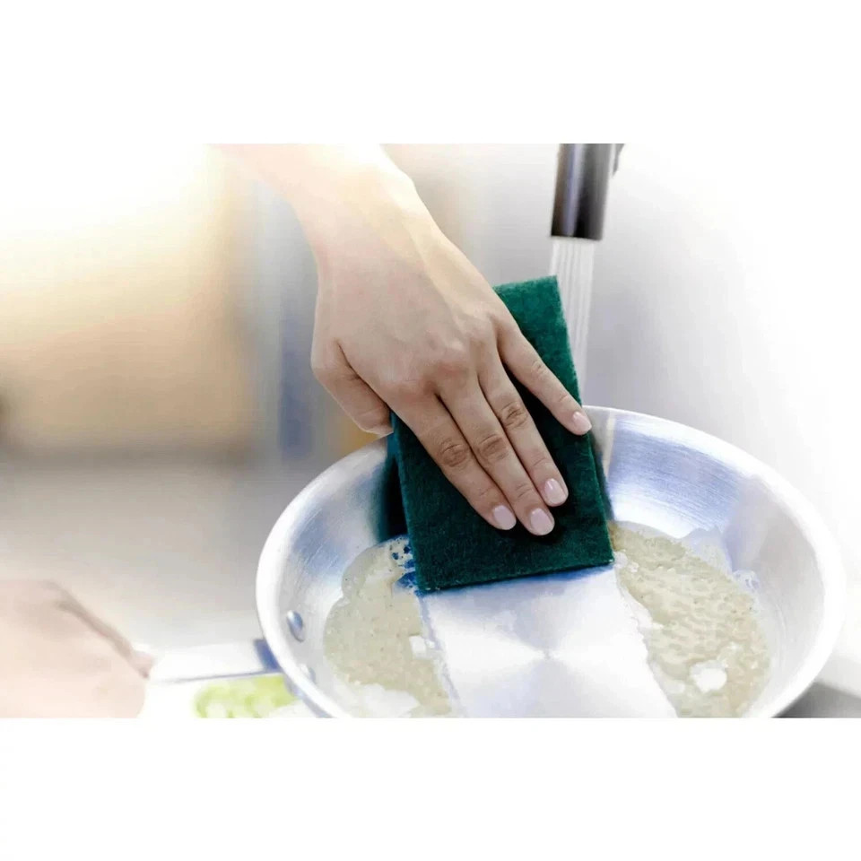 Scotch-Brite Heavy Duty Industrial Sized Scour Pads, Versatile Cleaning (20ct.)