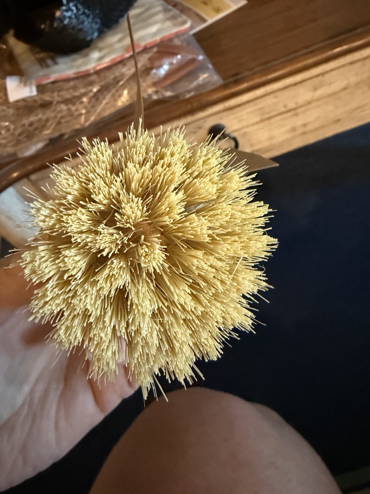 Alltrue Beech Wood Sisal Scrub Brush, Biodegradable, Floral, 8cm x 5cm